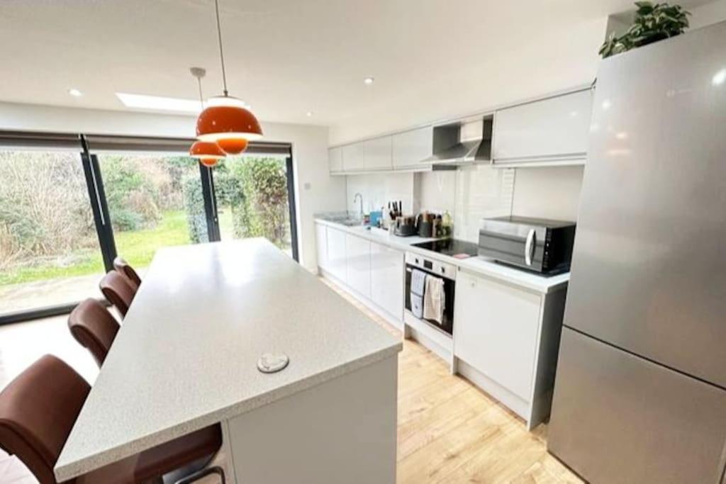 Hutchcomb Villa, 4 Bed Luxury House,Oxford+Parking Exterior photo